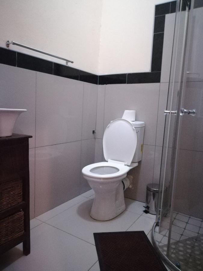 בופורט ווסט White House Lodge On Main מראה חיצוני תמונה