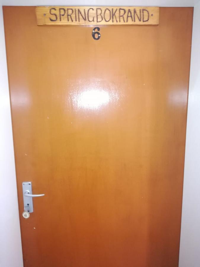 בופורט ווסט White House Lodge On Main מראה חיצוני תמונה