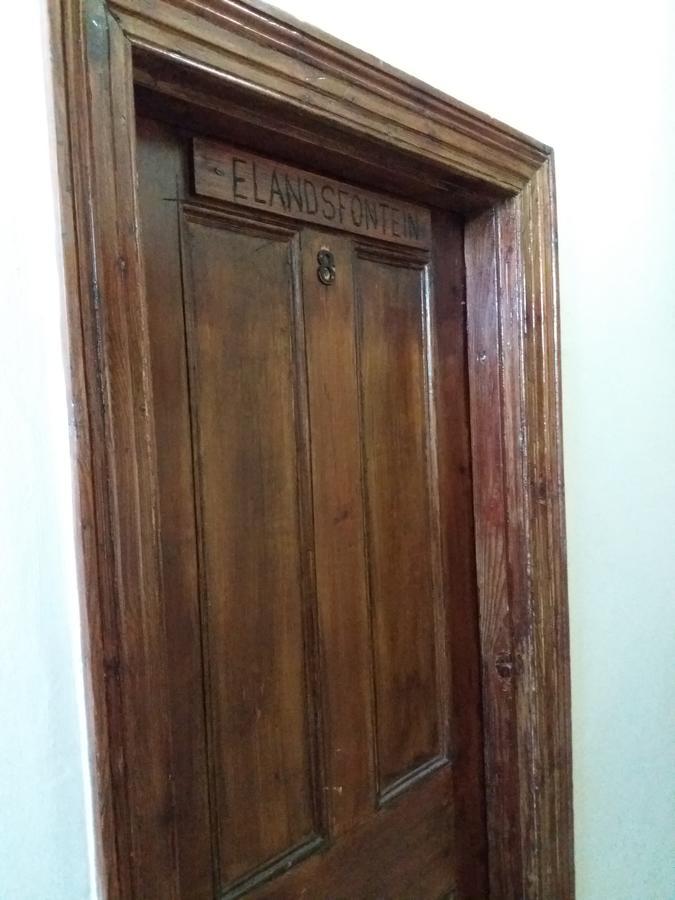 בופורט ווסט White House Lodge On Main מראה חיצוני תמונה